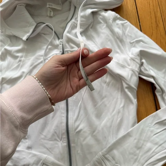 White Lululemon Hooded Define Jacket - Picture 2 of 4